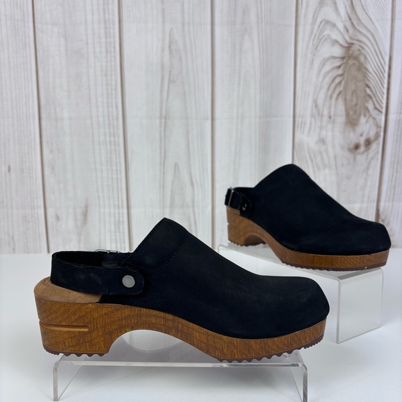 White Mountain Being Leather Platform Slingback Clogs Mules Adjustable Strap 7.5 - Picture 2 of 16